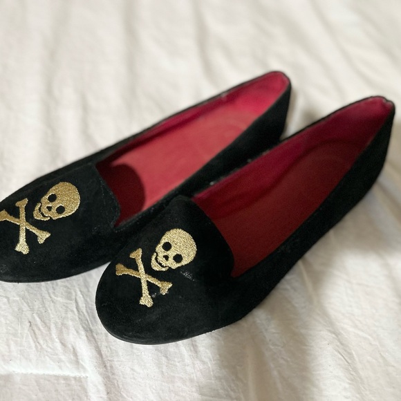 Jack Rogers Skull & Crossbones Loafer - Picture 2 of 6
